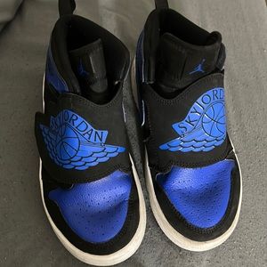 Jordan 3 blue and black